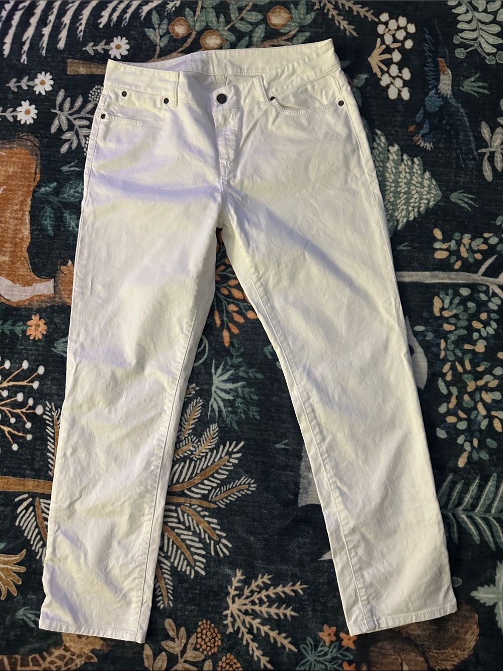 Women’s Straight Leg Jeans — White